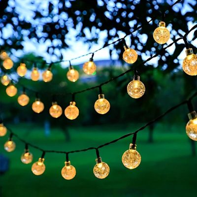 Luces alimentadas por la luz del día | SOLSTICE